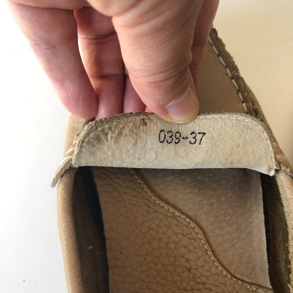 TODS Women's driving shoes pebbled leather, buckle Tan Natural Beige EU 37 US 7 - Picture 12 of 16